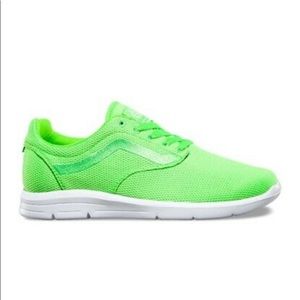 💚 Lime green vans 💚